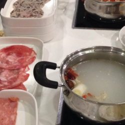 2017年10月30日，波波请我吃自助餐。